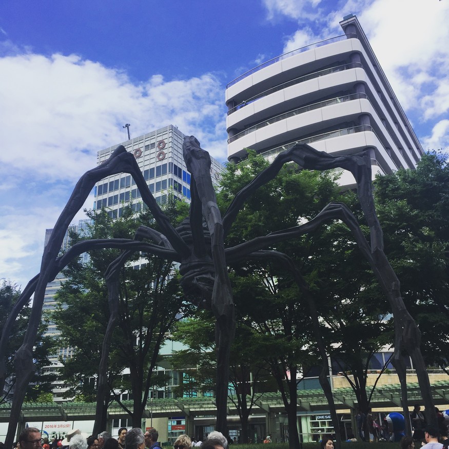 Louise Bourgeois, Maman, Roppongi Hills, Tokyo. Photo: Lara Strongman  